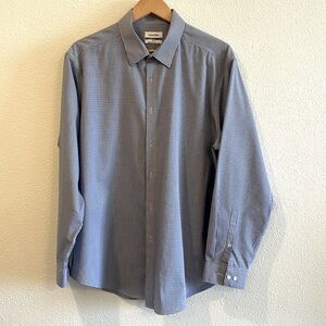 Calvin Klein men’s dress shirt